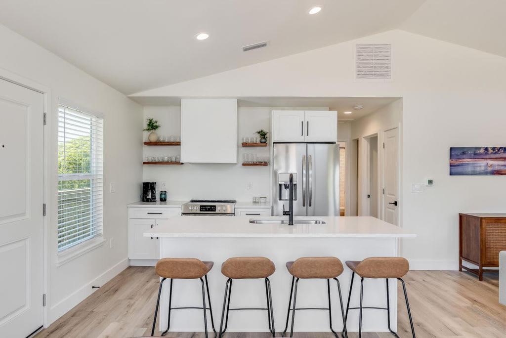 Bright New Beach House With In- Law Suite -- 2 Blocks To Beach! Saint Augustine Eksteriør billede